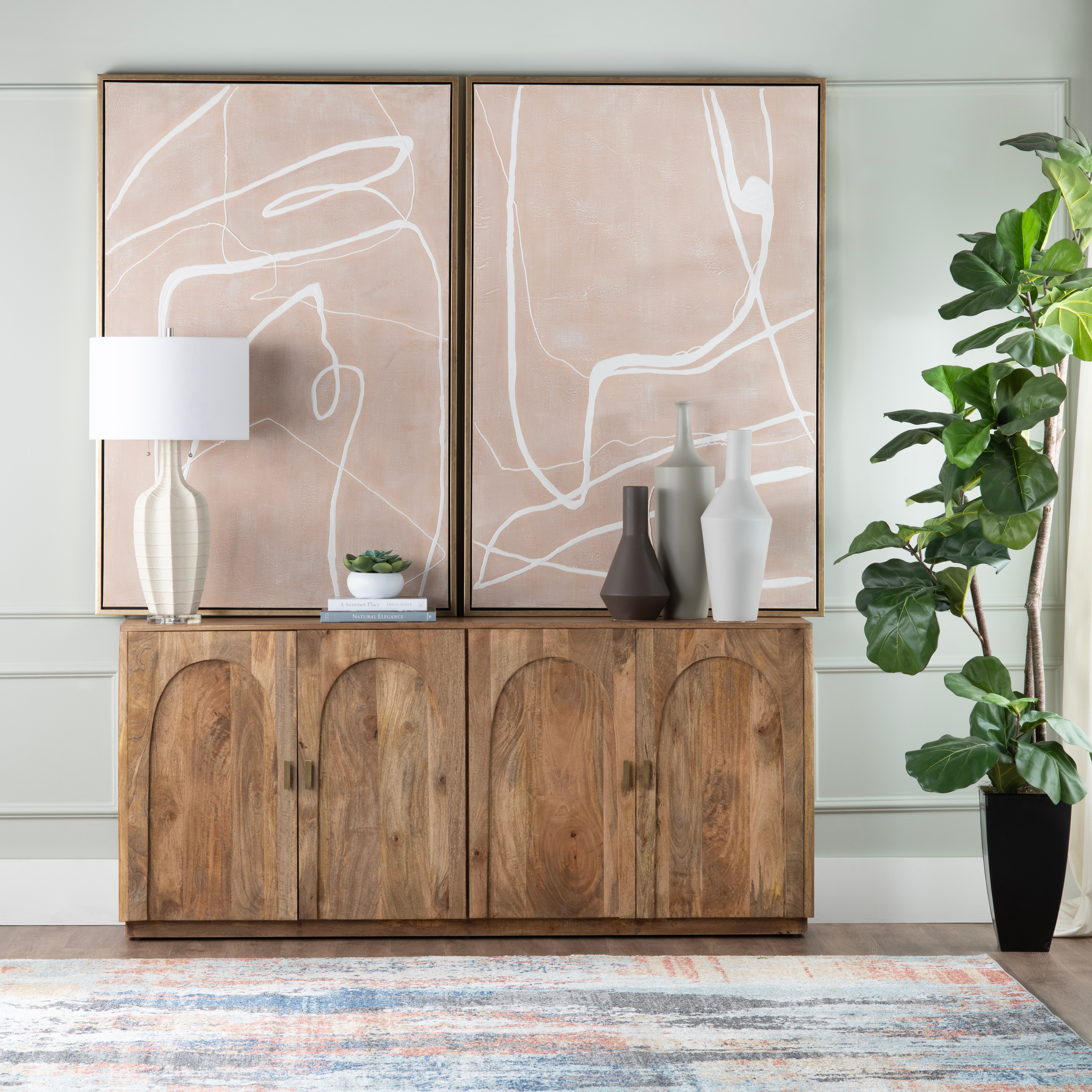 メタライズドウッド レースウッド 三神シャープ1100 Chateau Four-Door Sideboard - Crestview Collection